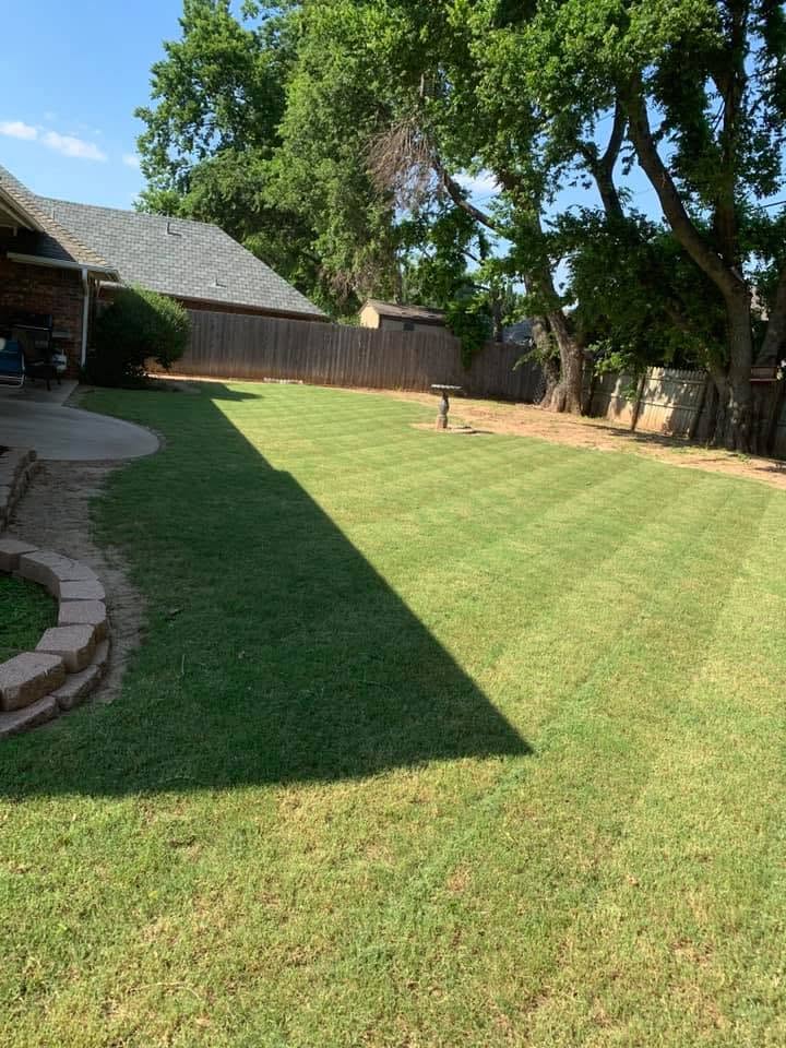 Tree removal and outdoor cleanup service in Newcastle, Oklahoma